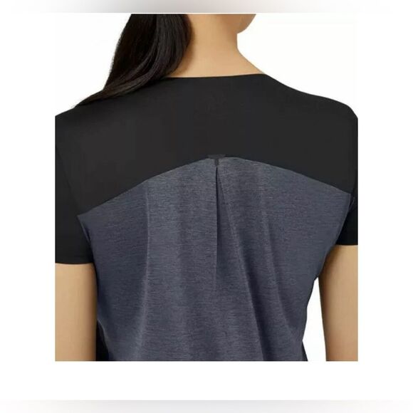 On running cloud performing black and grey shirt size M - Picture 2 of 14